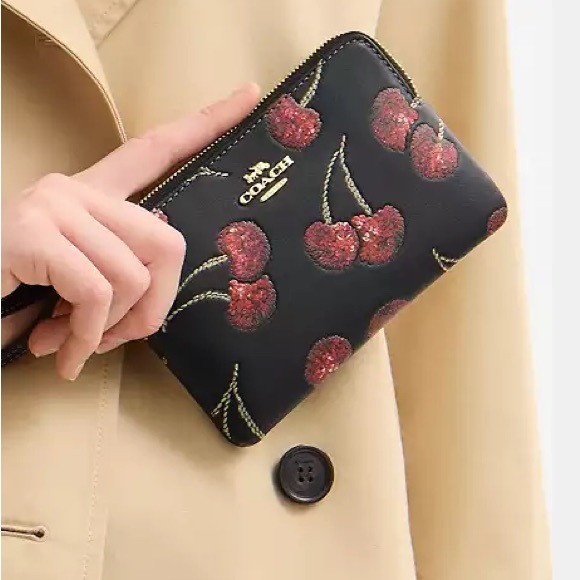 Coach Black and Red Floral Wristlet - Picture 4 of 8